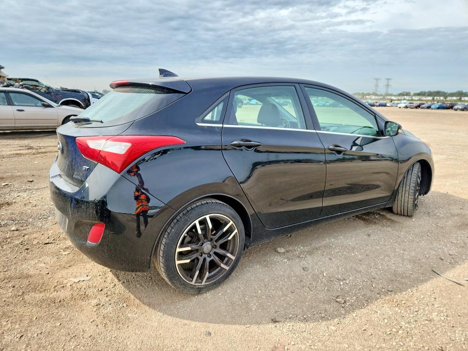 2013 Hyundai Elantra Gt მანქანა იყიდება აუქციონზე, vin: KMHD35LE2DU097046        , აუქციონის ნომერი: 68488106
