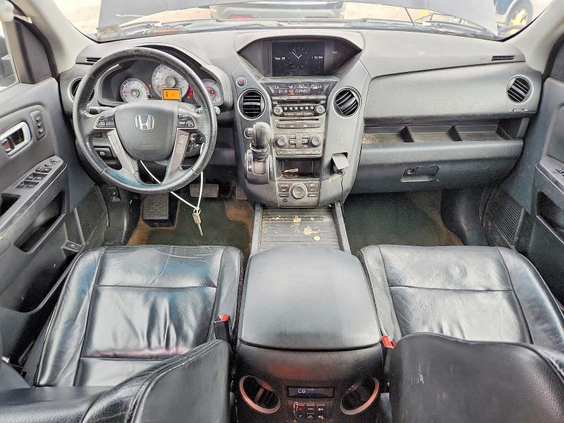70682286 :رقم المزاد ، 5FNYF4H90FB041377 vin ، 2015 Honda Pilot مزاد بيع