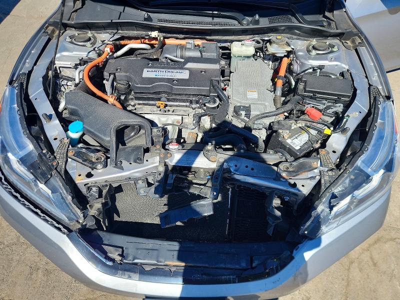 Продажа на аукционе авто 2017 Honda Accord, vin: JHMCR6F58HC031577, номер лота: 70167446