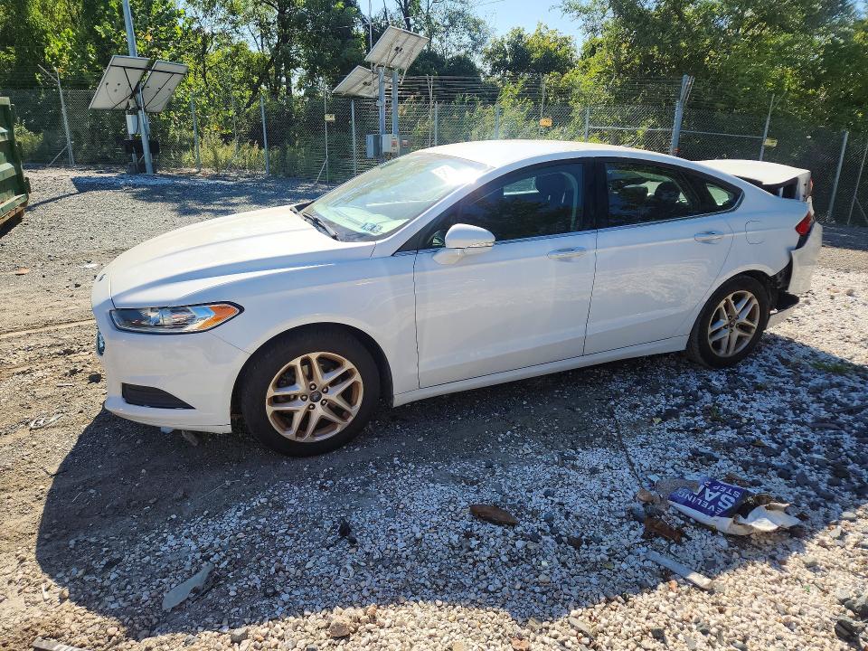 68944286 :رقم المزاد ، 3FA6P0H71ER137839 vin ، 2014 Ford Fusion مزاد بيع