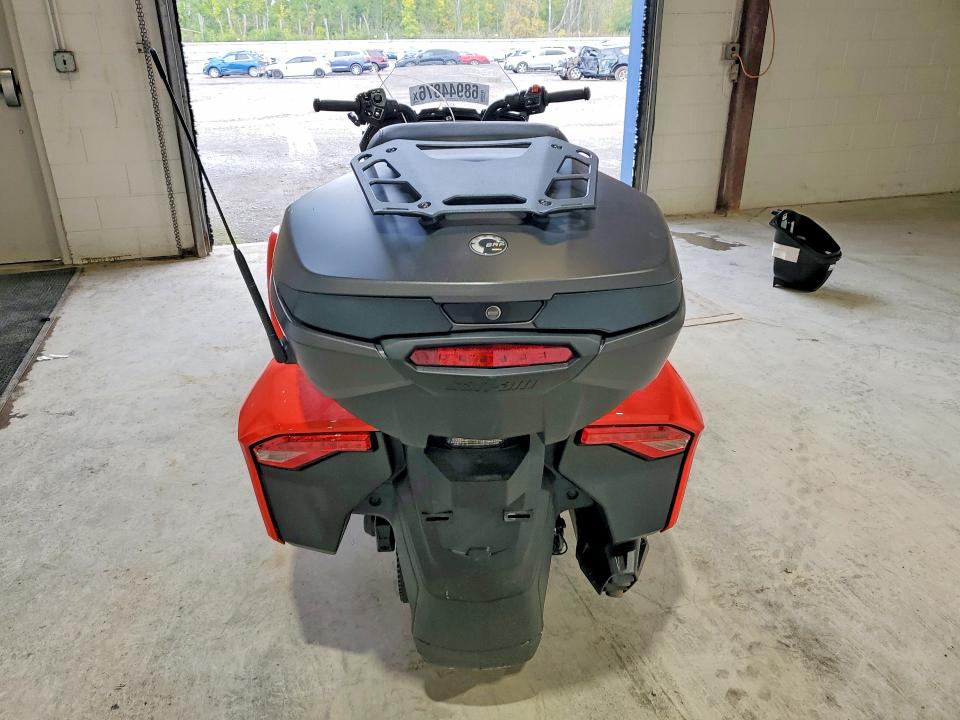 2022 Can-am Spyder Roadster მანქანა იყიდება აუქციონზე, vin: 2BXREDD2XNV002290, აუქციონის ნომერი: 68944876