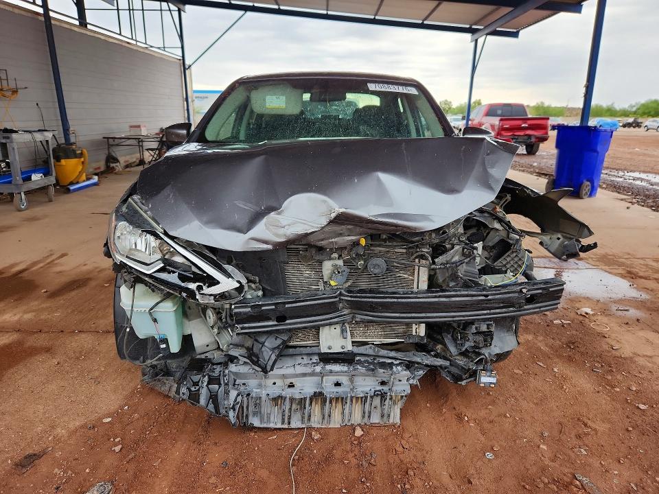 70883776 :رقم المزاد ، 3N1AB7AP0KY361629 vin ، 2019 Nissan Sentra مزاد بيع