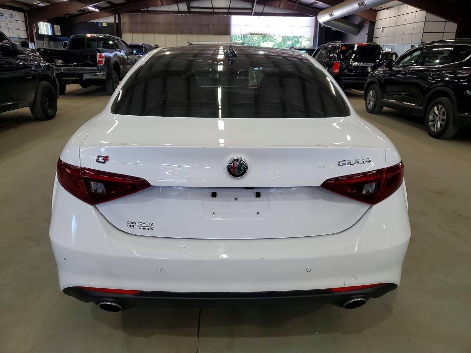 Aukcja sprzedaży 2018 Alfa Romeo Giulia, vin: ZARFAEDN6J7597664, numer aukcji: 68744176