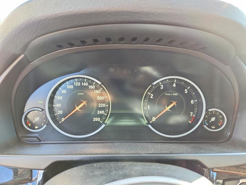 68168546 :رقم المزاد ، 5UXKR0C54F0P15134 vin ، 2015 Bmw X5 مزاد بيع