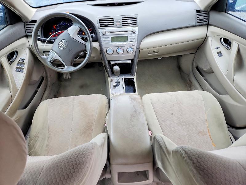 70740696 :رقم المزاد ، 4T4BF3EK4AR065223 vin ، 2010 Toyota Camry مزاد بيع