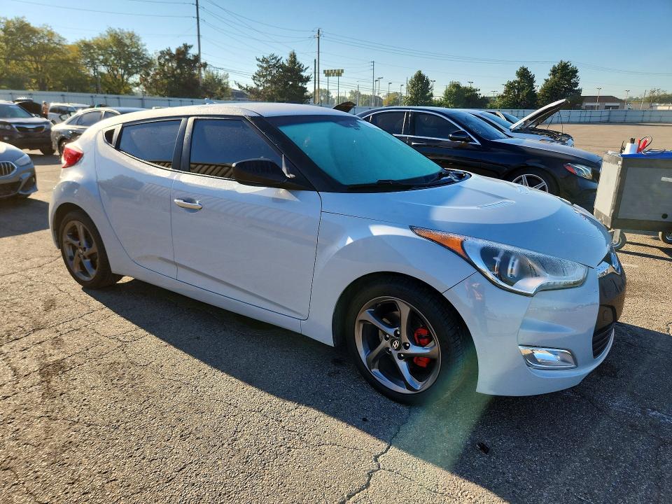 Продаж на аукціоні авто 2014 Hyundai Veloster, vin: KMHTC6ADXEU213946, номер лоту: 70955066