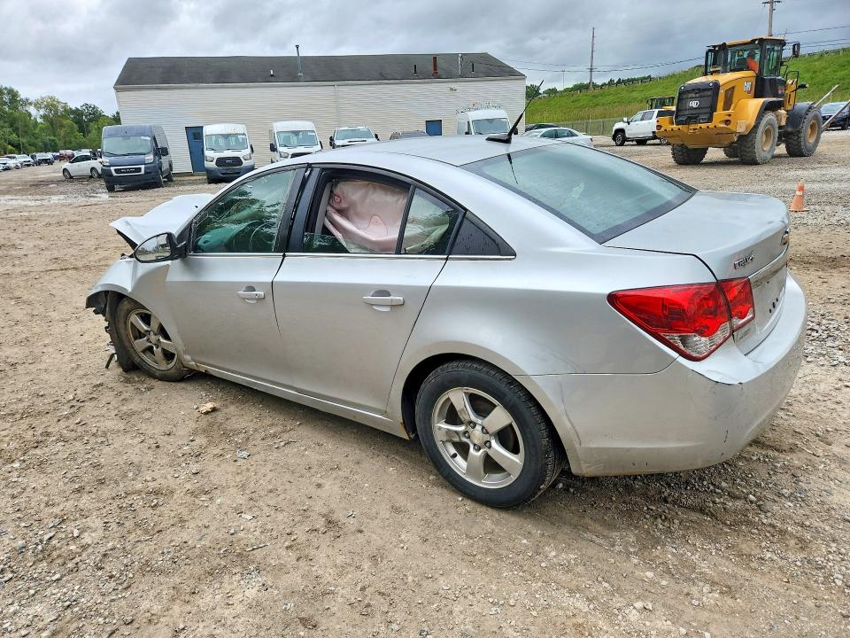 70189696 :رقم المزاد ، 1G1PC5SB2E7394352 vin ، 2014 Chevrolet Cruze مزاد بيع