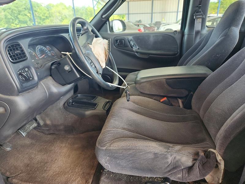 Продажа на аукционе авто 2000 Dodge Dakota, vin: 1B7GL22X3YS587256, номер лота: 68934266
