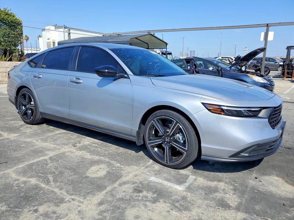 70169766 :رقم المزاد ، 1HGCY2F58TA025510 vin ، 2026 Honda Accord مزاد بيع