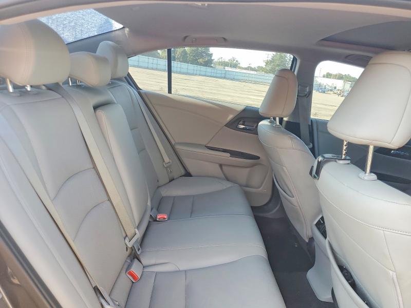 2015 Honda Accord მანქანა იყიდება აუქციონზე, vin: 1HGCR3F92FA034262, აუქციონის ნომერი: 67522296