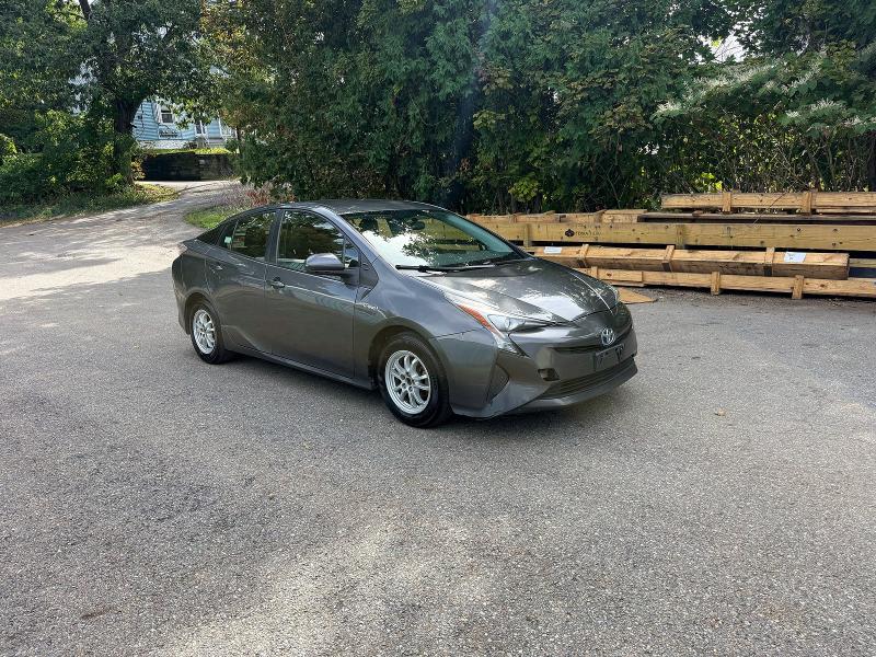 69096036 :رقم المزاد ، JTDKBRFU6G3013653         vin ، 2016 Toyota Prius مزاد بيع