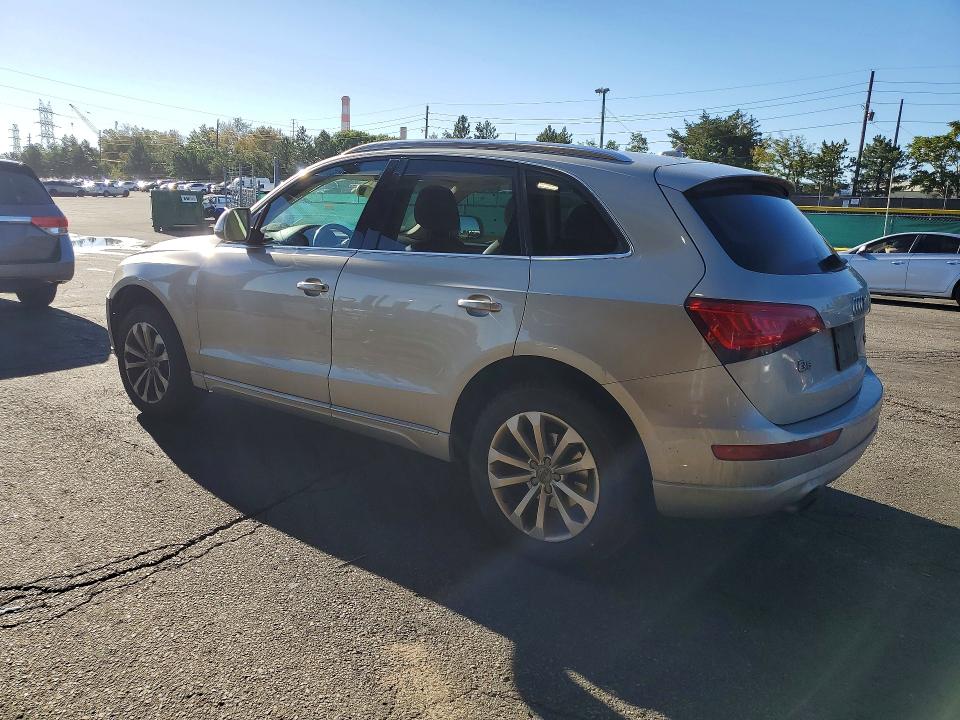 67921136 :رقم المزاد ، WA1LFAFP2EA065370 vin ، 2014 Audi Q5 مزاد بيع
