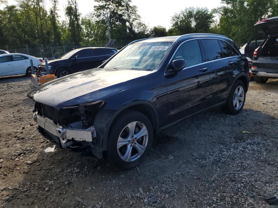 68500106 :رقم المزاد ، WDC0G4KB0HV012384 vin ، 2017 Mercedes-benz Glc مزاد بيع