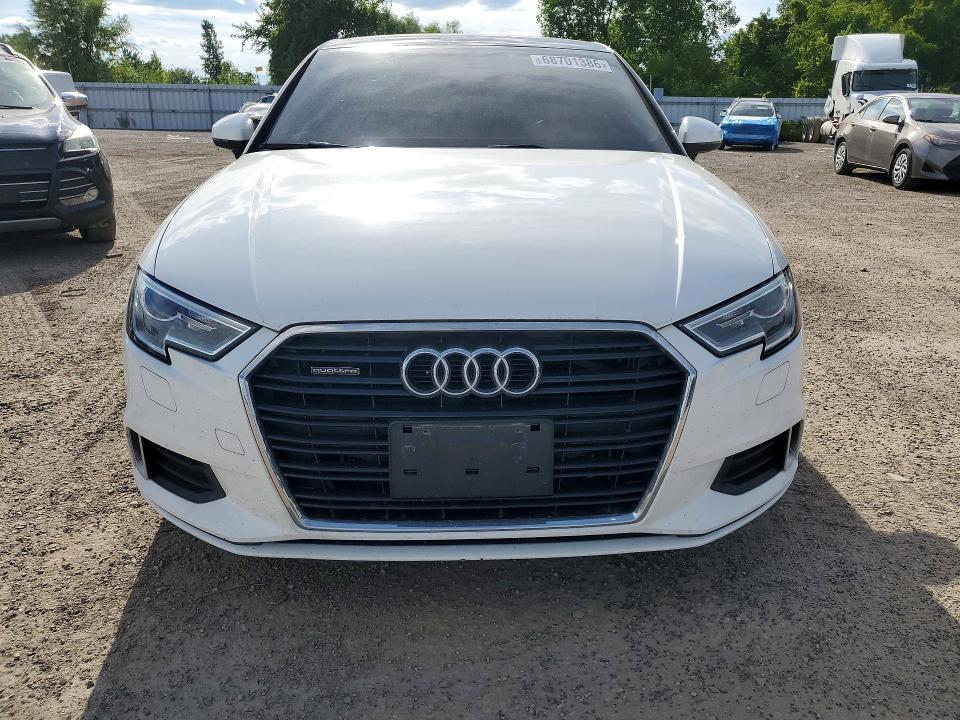 Auction sale of the 2018 Audi A3, vin: WAUB8GFF0J1079555, lot number: 68701386