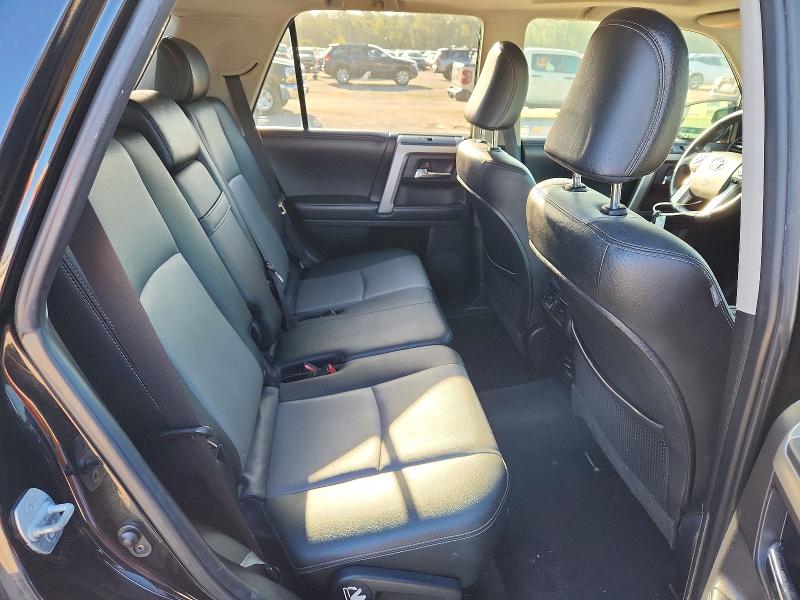70496606 :رقم المزاد ، JTEBU5JR3F5223177 vin ، 2015 Toyota 4runner مزاد بيع