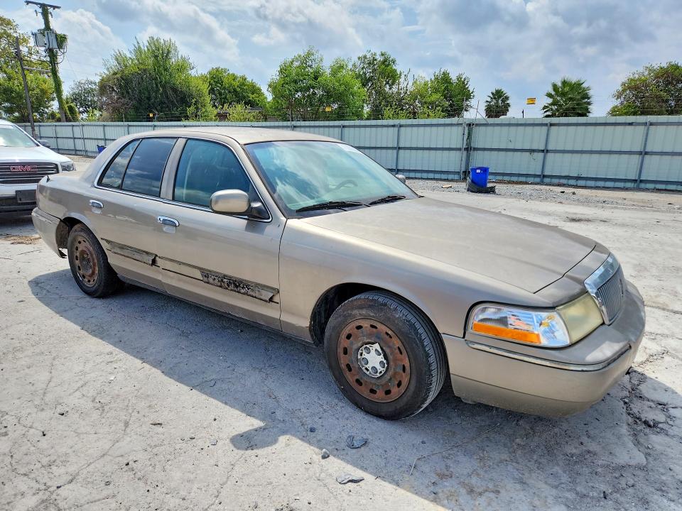 71006226 :رقم المزاد ، 2MEFM74W55X667269 vin ، 2005 Mercury Grand Marquis مزاد بيع