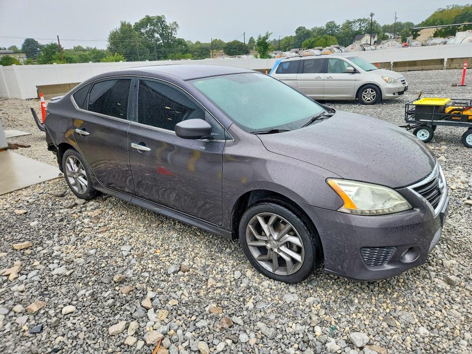 Продажа на аукционе авто 2014 Nissan Sentra, vin: 3N1AB7AP4EY274479, номер лота: 69333076