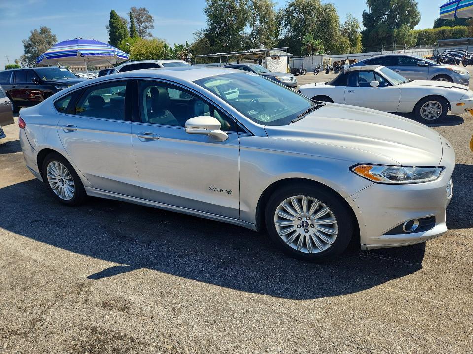 Aukcja sprzedaży 2013 Ford Fusion, vin: 3FA6P0LU8DR276880, numer aukcji: 70568366