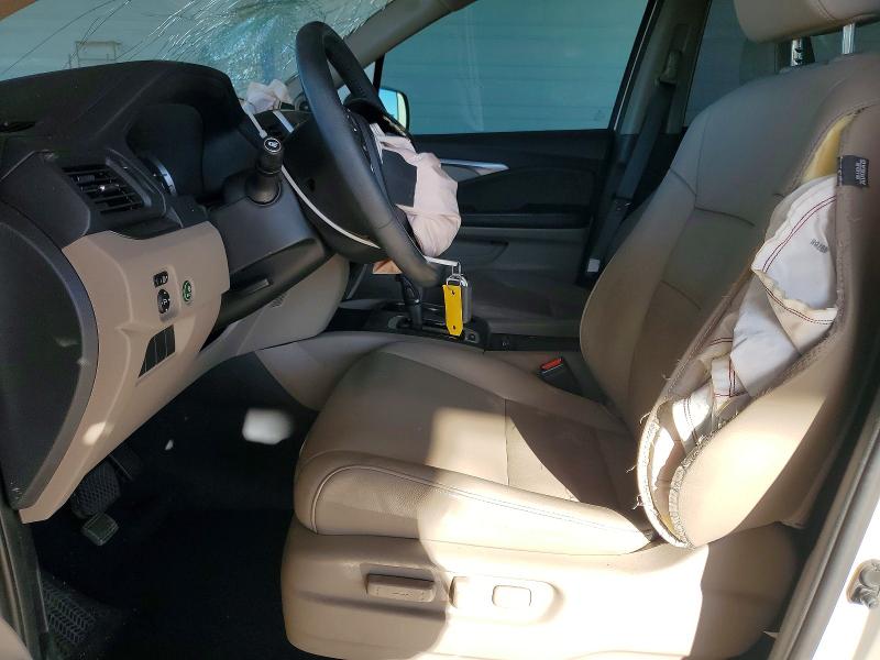 70029226 :رقم المزاد ، 5FNYF6H5XHB037686 vin ، 2017 Honda Pilot مزاد بيع