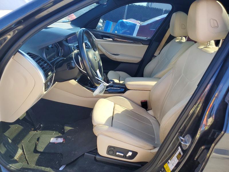 70670116 :رقم المزاد ، 5UXTR9C59JLD65003 vin ، 2018 Bmw X3 مزاد بيع