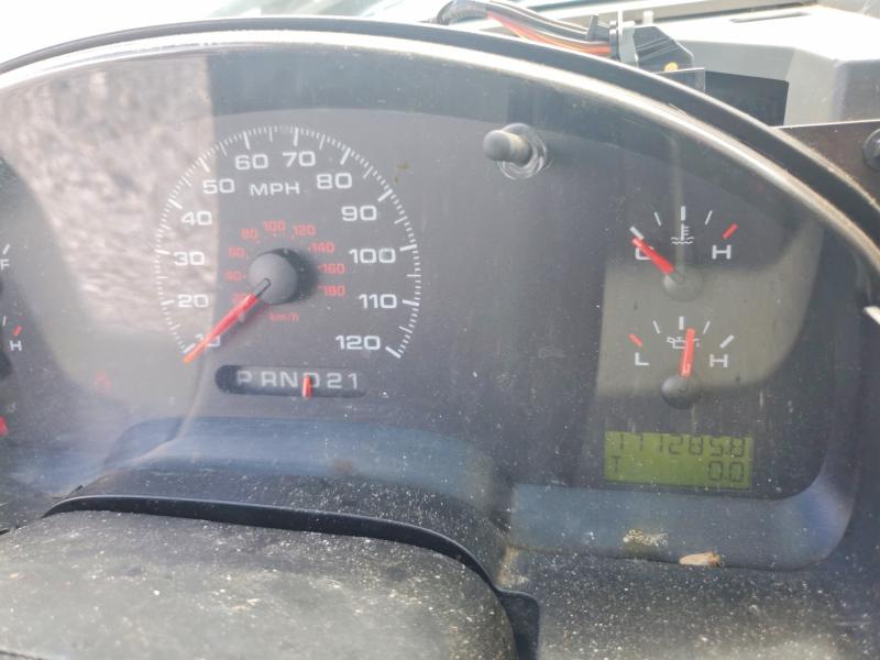 69407446 :رقم المزاد ، 1FTRF12255NB67992 vin ، 2005 Ford F150 مزاد بيع