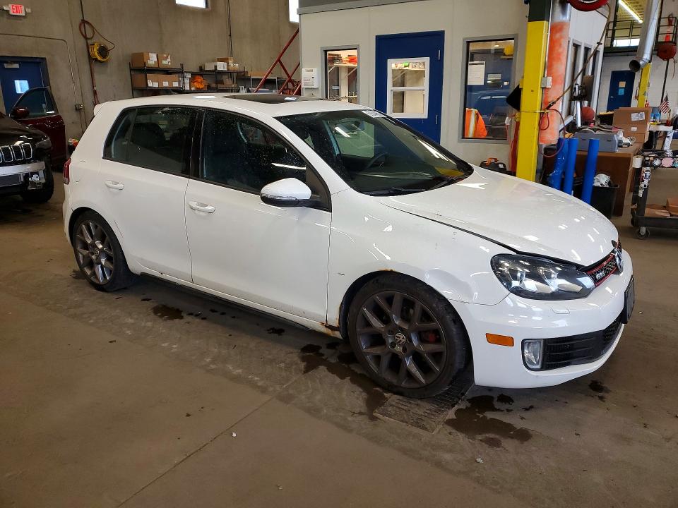2013 Volkswagen Gti მანქანა იყიდება აუქციონზე, vin: WVWGD7AJ2DW023866, აუქციონის ნომერი: 69044856