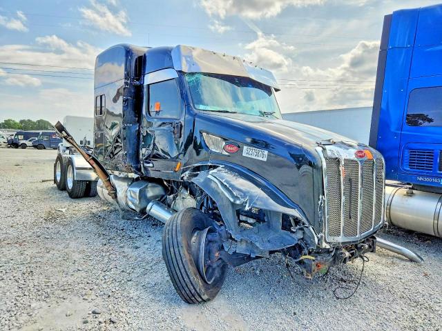 Auction sale of the 2016 Peterbilt 579, vin: 1XPBD49X1GD203999, lot number: 67332546