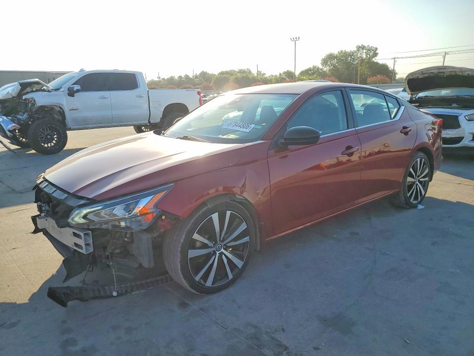 Продажа на аукционе авто 2020 Nissan Altima, vin: 1N4BL4CVXLC242625, номер лота: 67844806