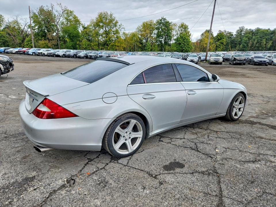 70866686 :رقم المزاد ، WDDDJ72X37A101612 vin ، 2007 Mercedes-benz Cls مزاد بيع