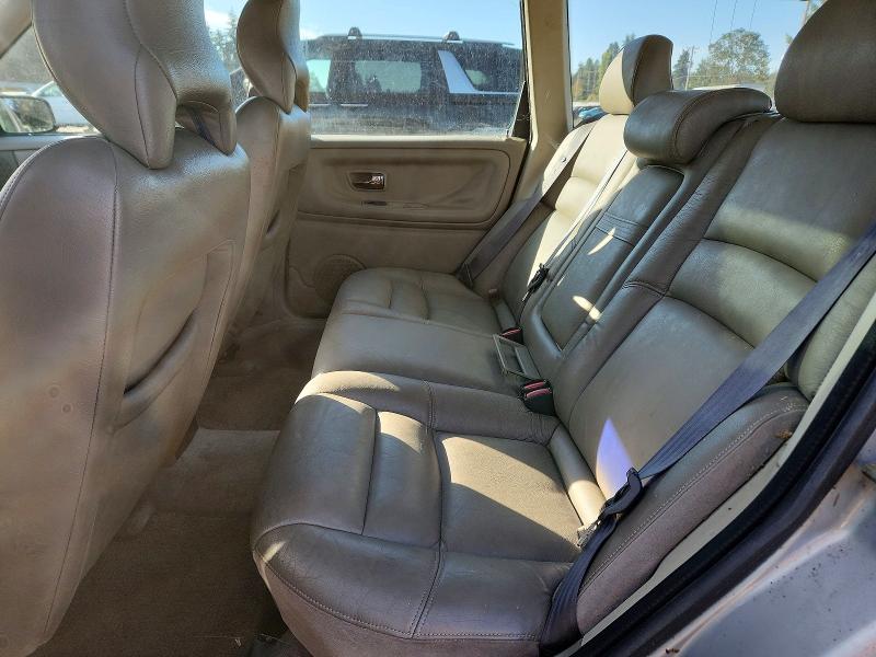 Aukcja sprzedaży 1998 Volvo V70, vin: YV1LZ5648W2527656, numer aukcji: 70539346