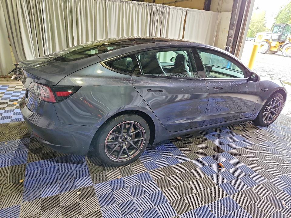 2022 Tesla Model 3 მანქანა იყიდება აუქციონზე, vin: 5YJ3E1EA1NF286617, აუქციონის ნომერი: 70710056