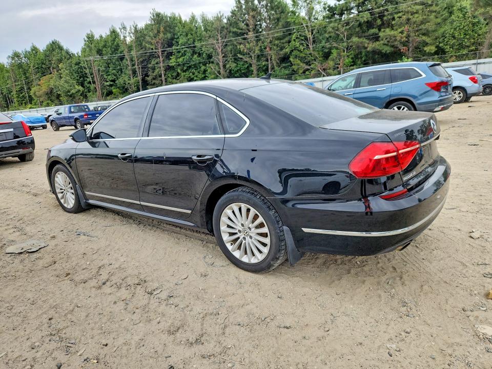 Продаж на аукціоні авто 2016 Volkswagen Passat, vin: 1VWBT7A37GC036517, номер лоту: 69784436