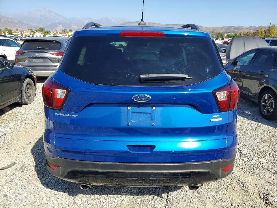 2019 Ford Escape მანქანა იყიდება აუქციონზე, vin: 1FMCU0GD9KUA72008, აუქციონის ნომერი: 69416616