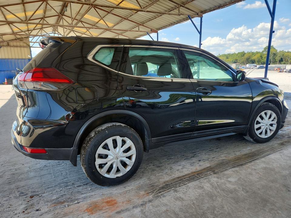 68561176 :رقم المزاد ، 5N1AT2MT8JC769515 vin ، 2018 Nissan Rogue مزاد بيع