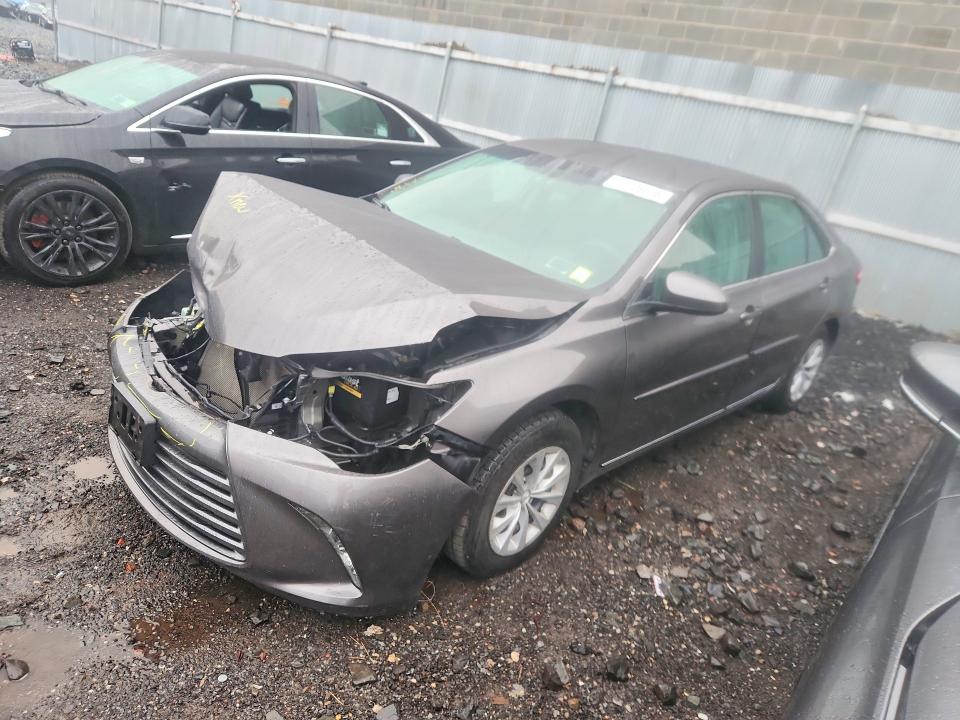 Auction sale of the 2017 Toyota Camry, vin: 4T1BF1FKXHU686599, lot number: 70108656