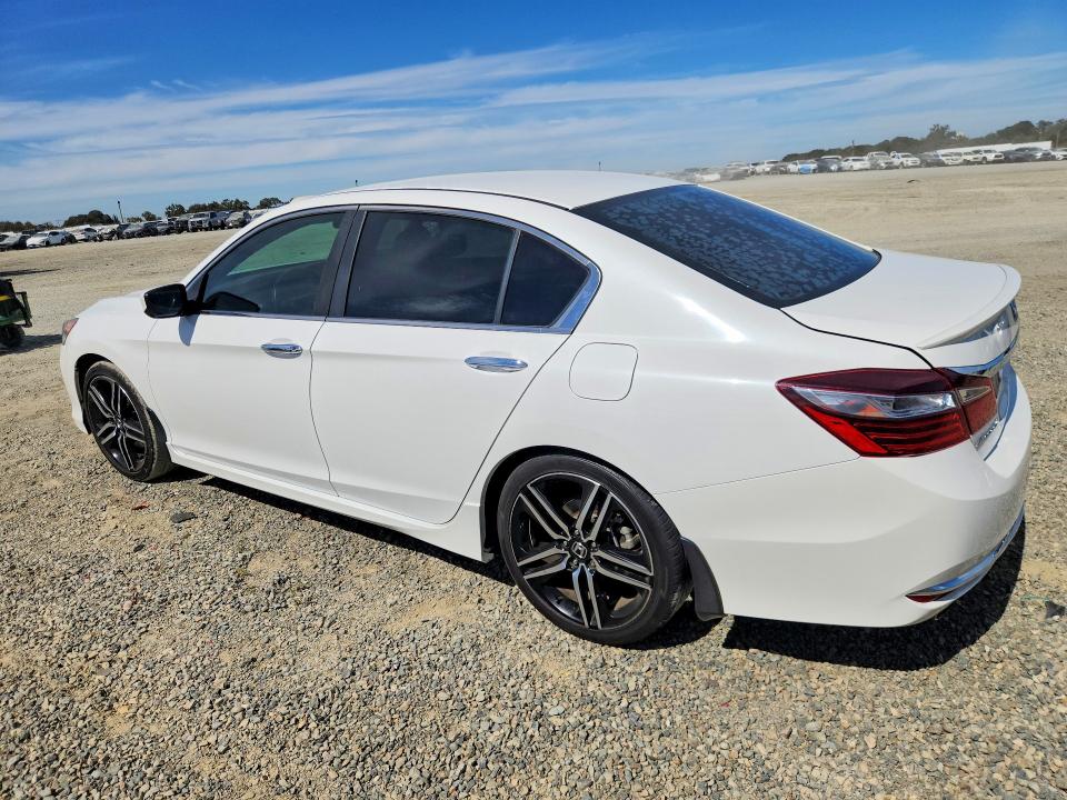 68290846 :رقم المزاد ، 1HGCR2F54GA141726 vin ، 2016 Honda Accord مزاد بيع
