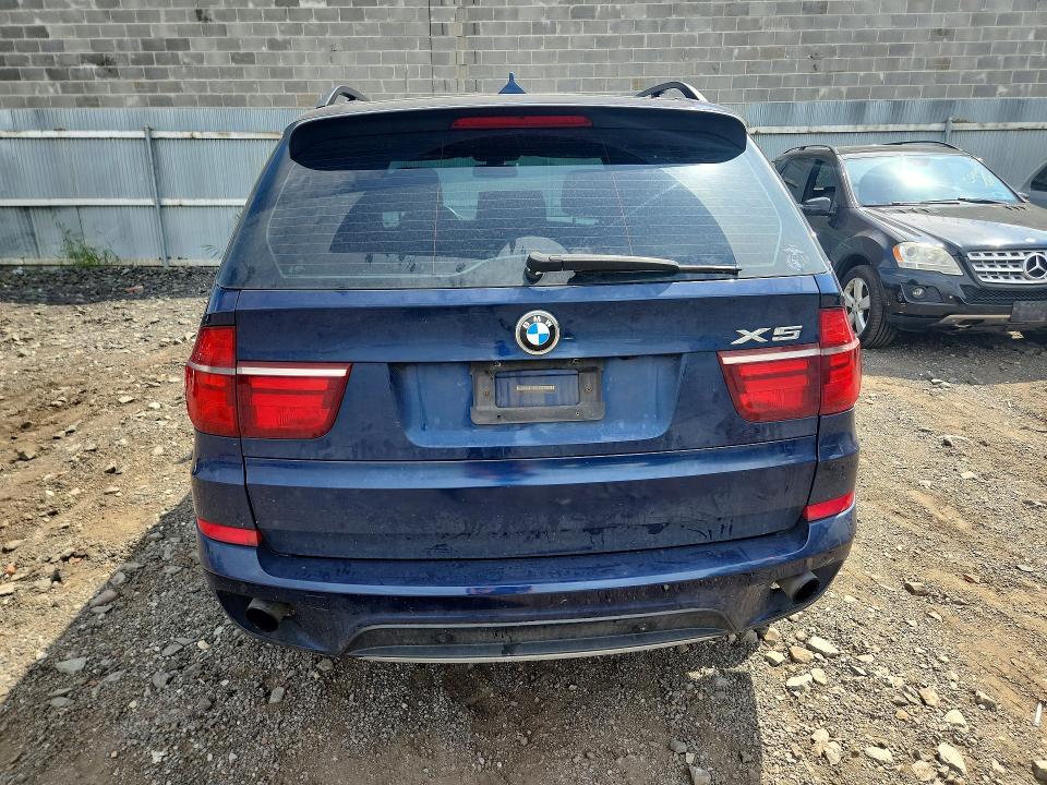 67031026 :رقم المزاد ، 5UXZW0C56BL658256 vin ، 2011 Bmw X5 مزاد بيع