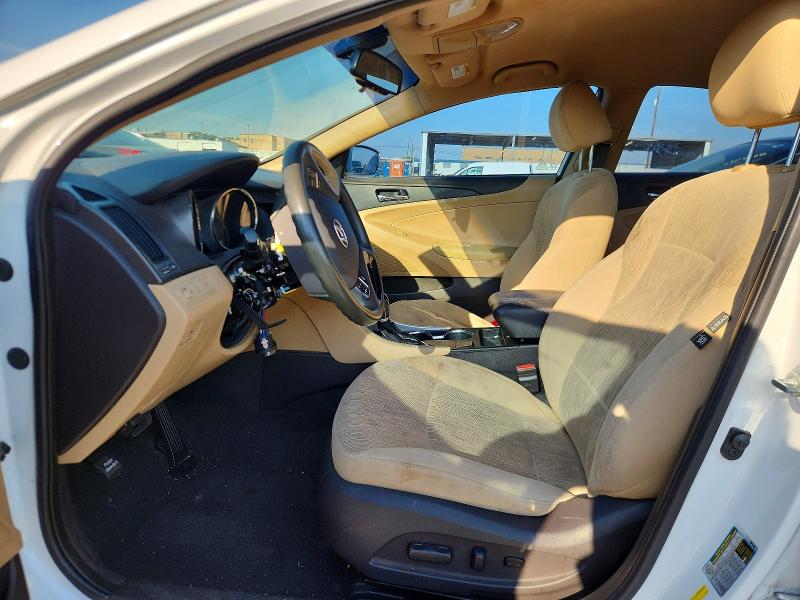 Auction sale of the 2013 Hyundai Sonata, vin: 5NPEB4AC8DH735995, lot number: 69740506