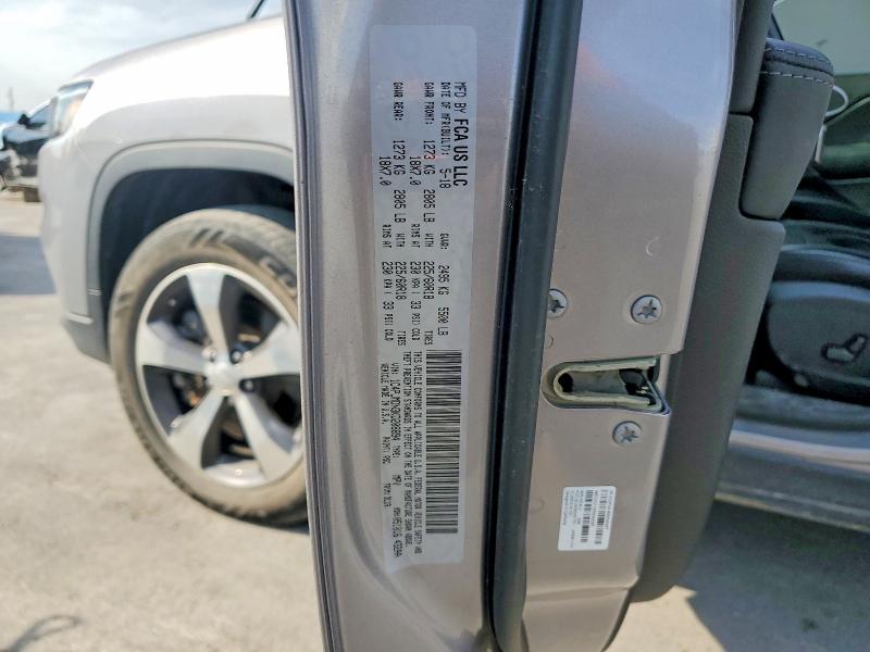 2019 Jeep Cherokee მანქანა იყიდება აუქციონზე, vin: 1C4PJMDN3KD208894, აუქციონის ნომერი: 70454986