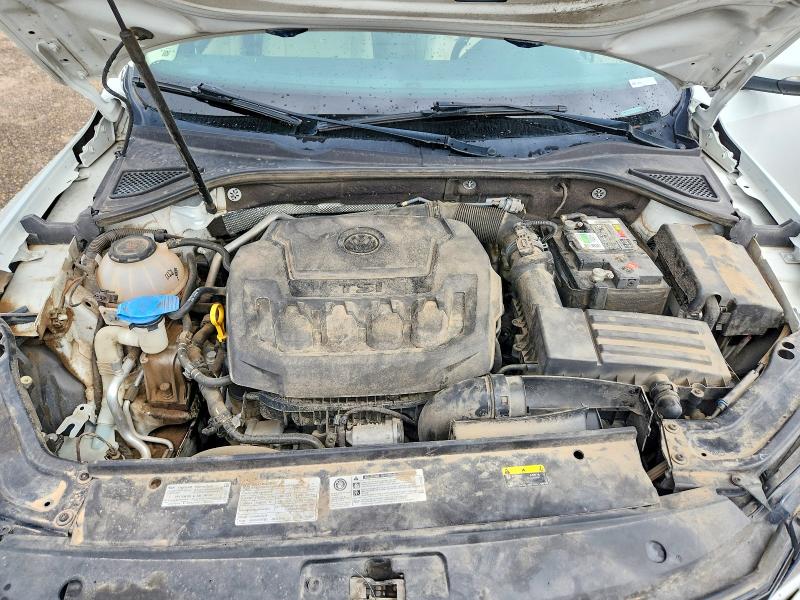 Продаж на аукціоні авто 2018 Volkswagen Passat, vin: 1VWAA7A33JC036541, номер лоту: 68867016