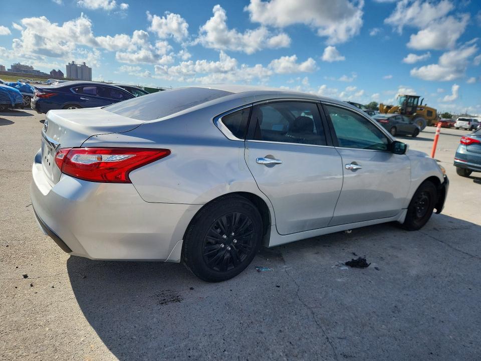 Aukcja sprzedaży 2017 Nissan Altima, vin: 1N4AL3AP1HC258357, numer aukcji: 71037606