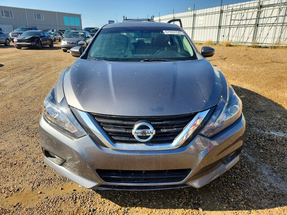 Auction sale of the 2016 Nissan Altima, vin: 1N4BL3AP8GN382004, lot number: 67993136