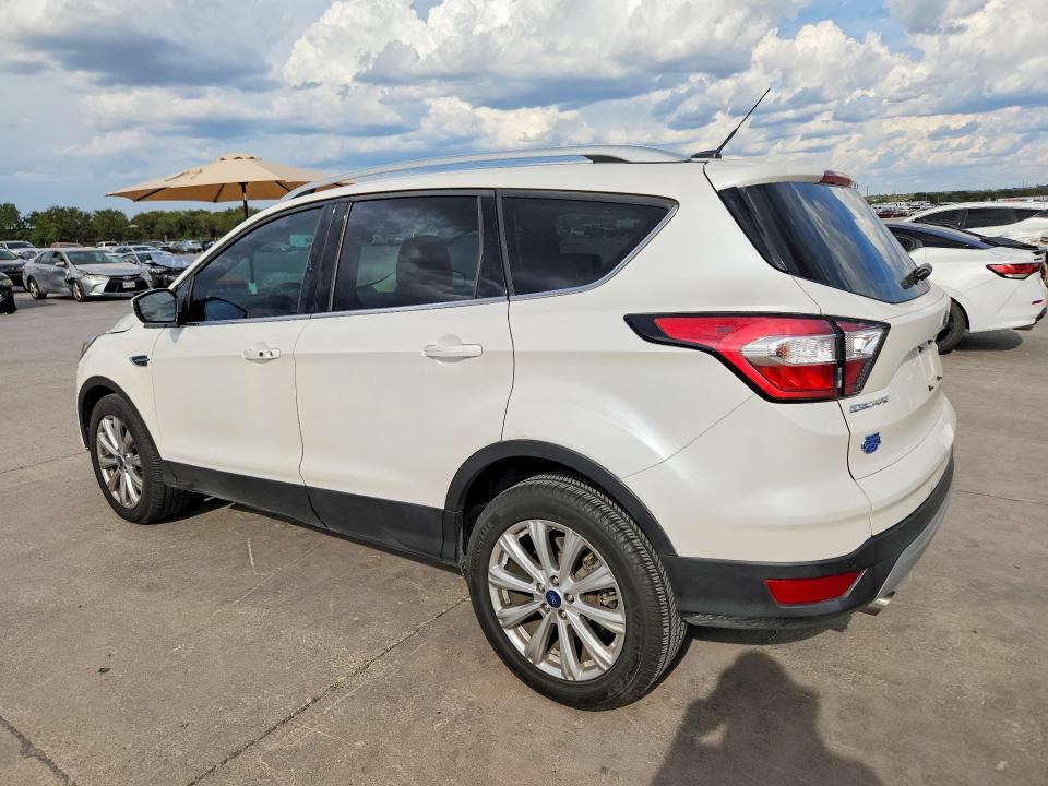 68547506 :رقم المزاد ، 1FMCU0J90HUD40151 vin ، 2017 Ford Escape مزاد بيع