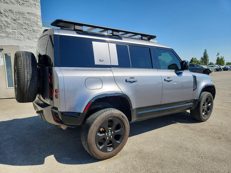 Auction sale of the 2021 Land Rover Defender, vin: SALE27RU2M2040338, lot number: 65949096
