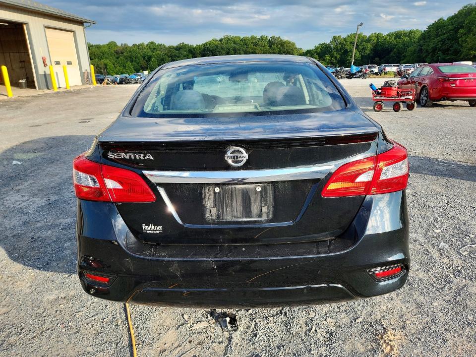 2018 Nissan Sentra მანქანა იყიდება აუქციონზე, vin: 3N1AB7AP2JY341042, აუქციონის ნომერი: 68483396