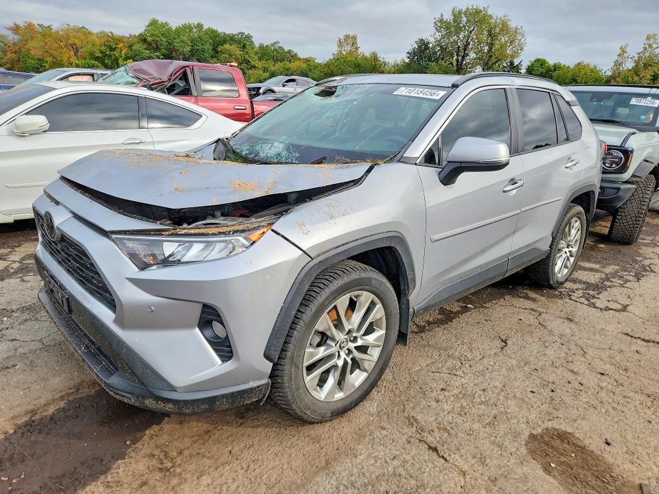 2019 Toyota Rav4 მანქანა იყიდება აუქციონზე, vin: 2T3A1RFVXKW053070, აუქციონის ნომერი: 71018456
