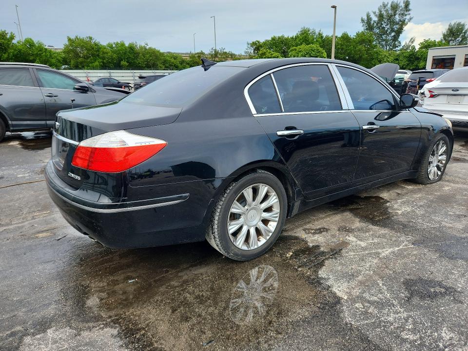 67910536 :رقم المزاد ، KMHGC4DE6AU100726 vin ، 2010 Hyundai Genesis مزاد بيع