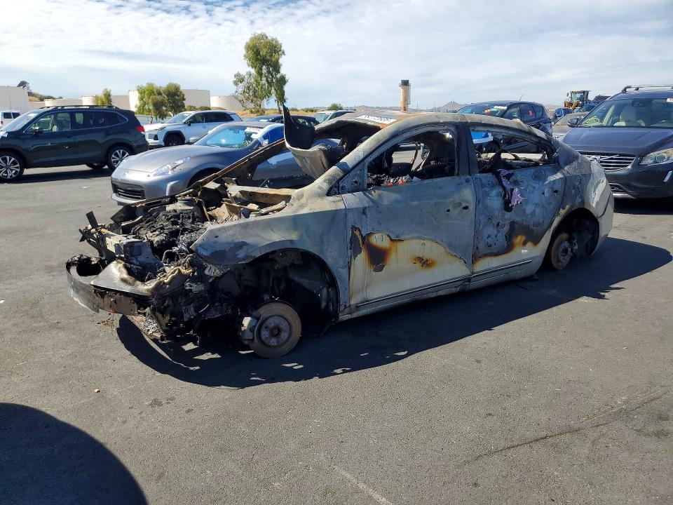 68272606 :رقم المزاد ، 1G4GD5E39CF111369 vin ، 2012 Buick Lacrosse مزاد بيع