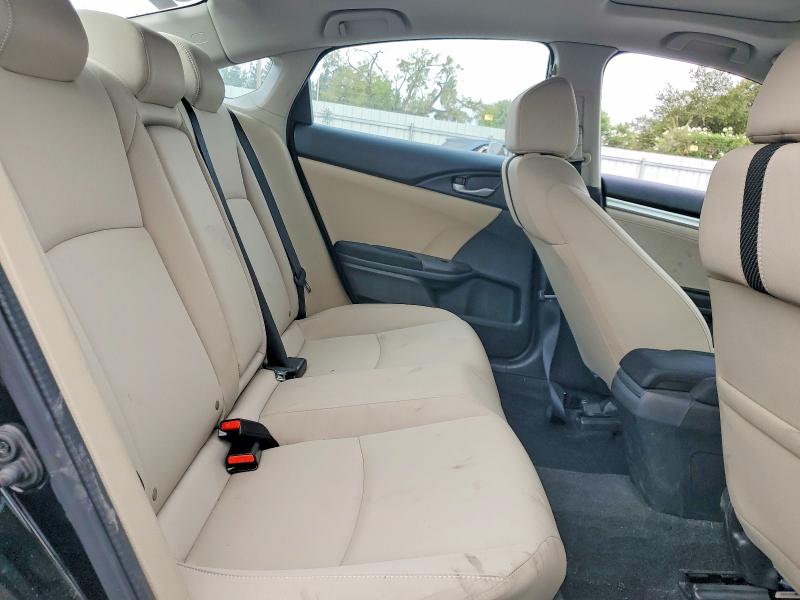 69810626 :رقم المزاد ، 19XFC2F75HE228371 vin ، 2017 Honda Civic مزاد بيع