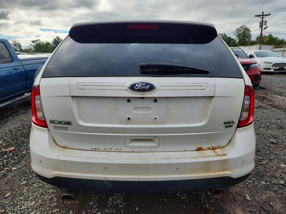 70551006 :رقم المزاد ، 2FMDK4JCXEBB71755 vin ، 2014 Ford Edge مزاد بيع